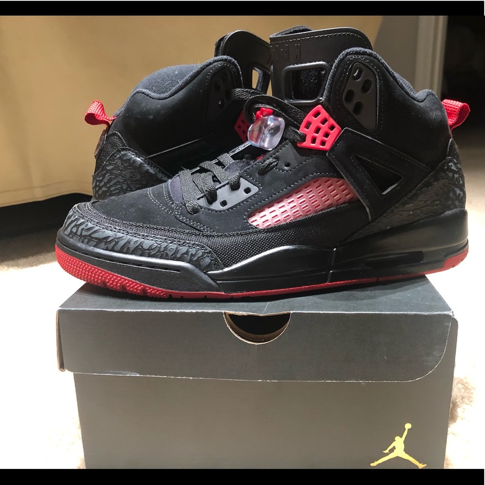 AIR JORDAN SPIZIKE SIZE 11 “SPIKE LEE”